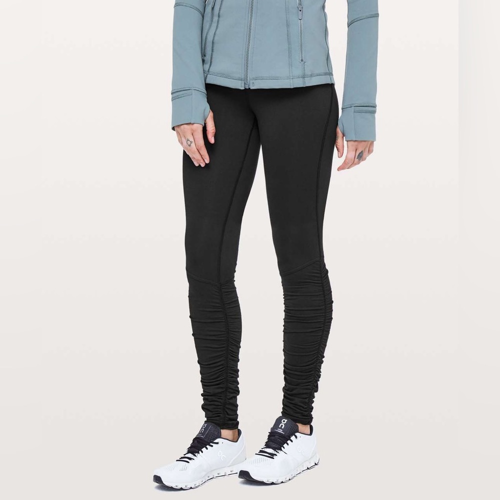 LULULEMON | Ready To Rulu Tight *28"
Black